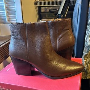 American Rag brown leather bootie